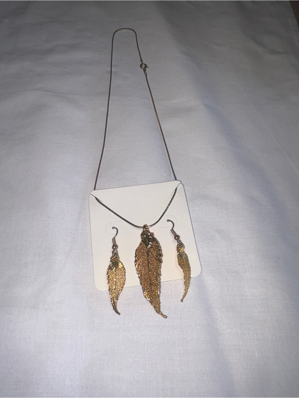 Real Leaf Gold-Plated Pendant Necklace and Earring Set - Women Jewelry